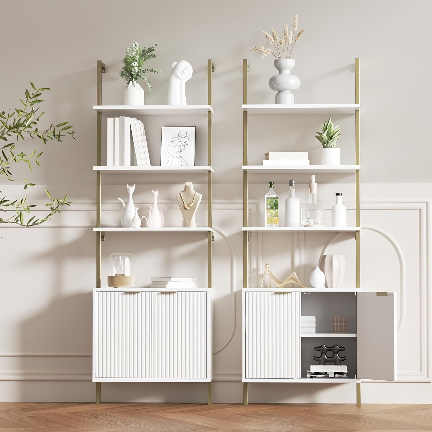 Modern Fluted Ladder Shelf 71\